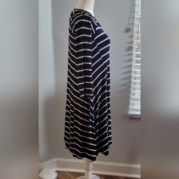 New Direction striped dress size Small - Picture 4 of 10